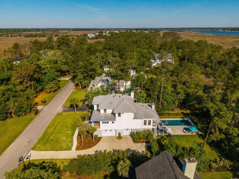 1443 Headquarters Plantation Drive Johns Island SC 29455