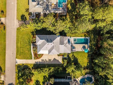 1443 Headquarters Plantation Drive Johns Island SC 29455