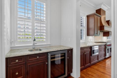 367 Lesesne Street Charleston SC 29492