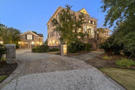 367 Lesesne Street Charleston SC 29492