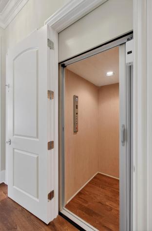 367 Lesesne Street Charleston SC 29492