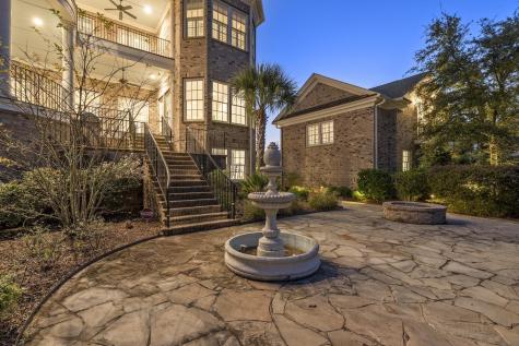 367 Lesesne Street Charleston SC 29492