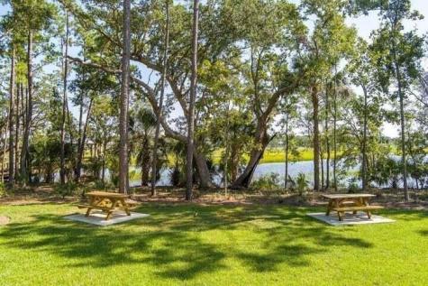 1466 Hollenberg Lane Mount Pleasant SC 29466