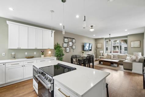 193 Saint Philip Street Charleston SC 29403