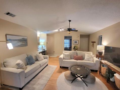 1493 E Crossing Lane Mount Pleasant SC 29466
