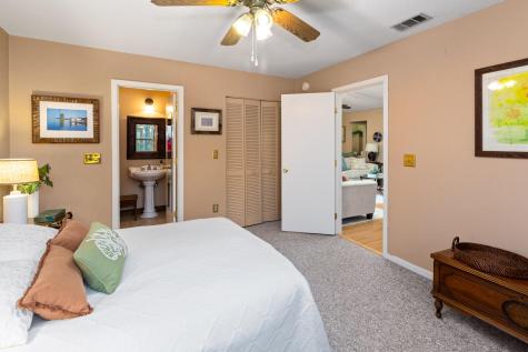 1493 E Crossing Lane Mount Pleasant SC 29466
