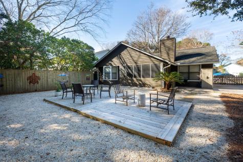 1493 E Crossing Lane Mount Pleasant SC 29466