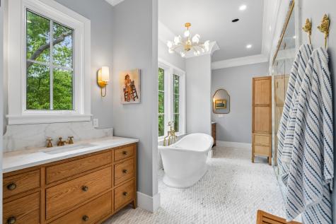 967 Royall Avenue Mount Pleasant SC 29464