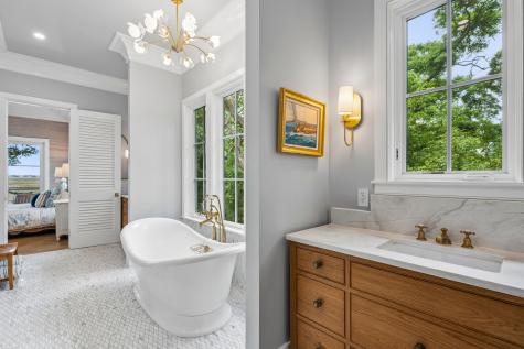 967 Royall Avenue Mount Pleasant SC 29464