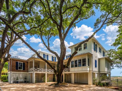 967 Royall Avenue Mount Pleasant SC 29464