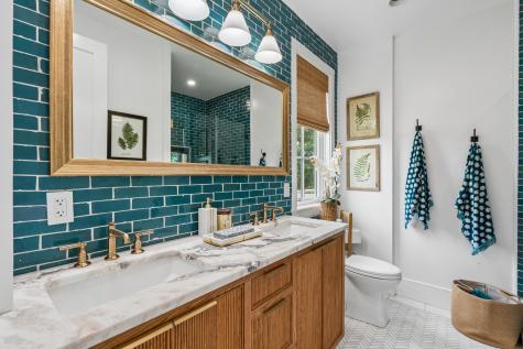 967 Royall Avenue Mount Pleasant SC 29464
