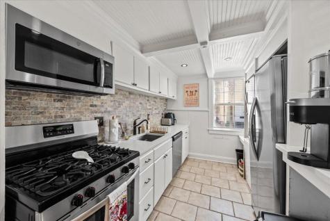 3 1/2 Kracke Street Charleston SC 29403