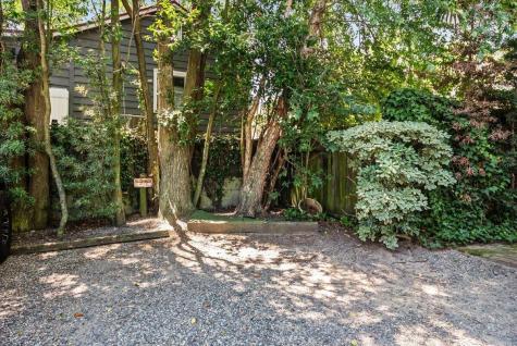 3 1/2 Kracke Street Charleston SC 29403