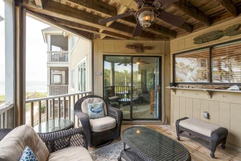 9000 Palmetto Drive Isle Of Palms SC 29451