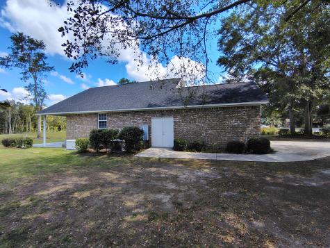 29 Lake Arbu Drive Manning SC 29102