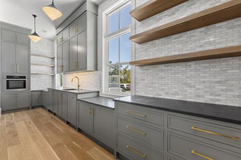 925 Fish Camp Road Charleston SC 29492