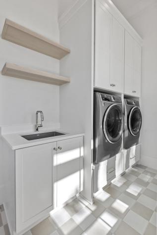 925 Fish Camp Road Charleston SC 29492