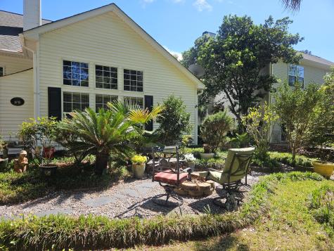568 Pointe Of Oaks Road Summerville SC 29485