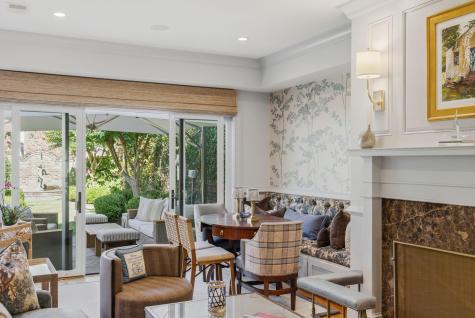 4 Bedons Alley Charleston SC 29401