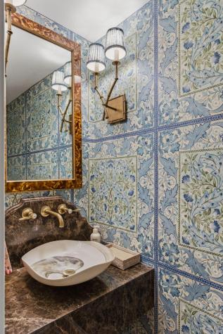 4 Bedons Alley Charleston SC 29401
