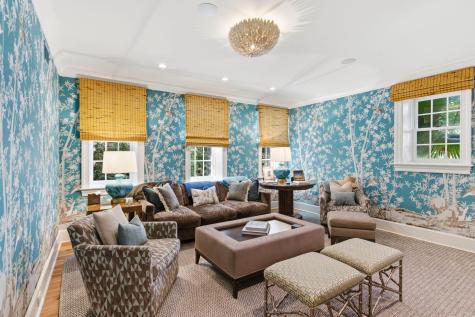 4 Bedons Alley Charleston SC 29401