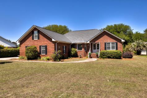 25 Plantation Drive Manning SC 29102