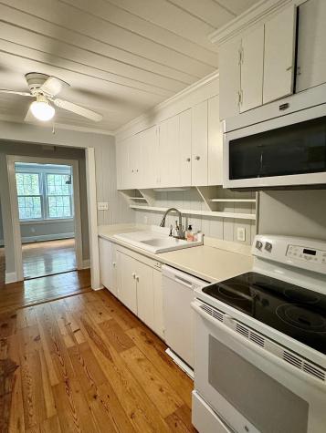 122 Gadsden Street Summerville SC 29483