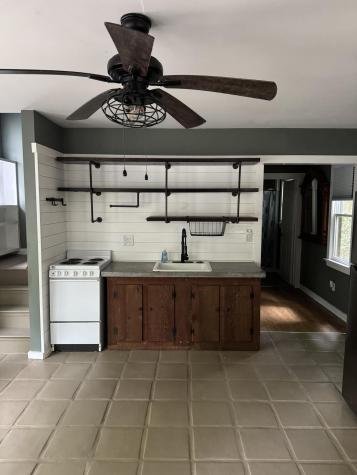 122 Gadsden Street Summerville SC 29483