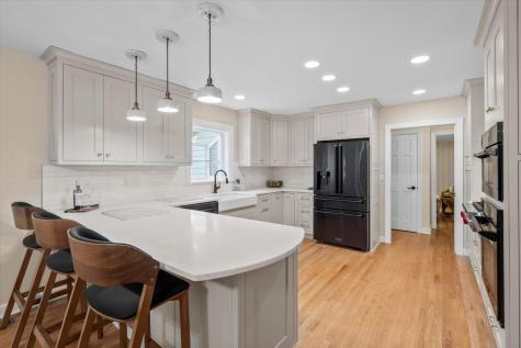 1014 S Main Street Summerville SC 29483