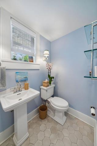 453 Race Street Charleston SC 29403