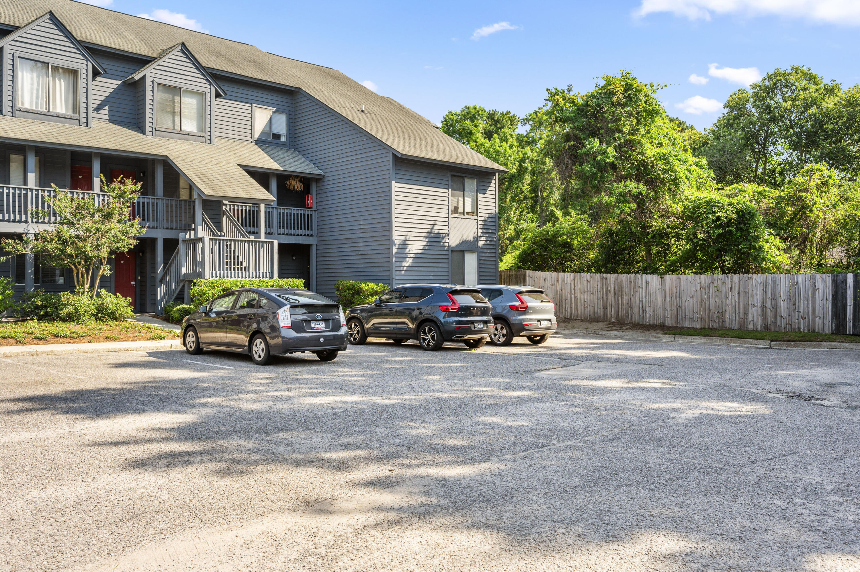 1530 Fort Johnson Road Charleston SC 29412