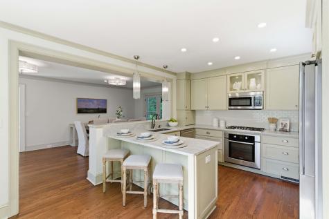 32 Jamestown Road Charleston SC 29407