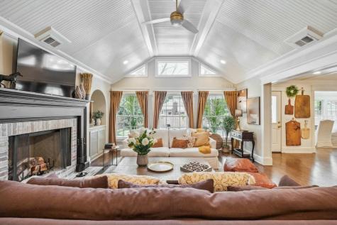 1106 Meadowcroft Lane Mount Pleasant SC 29464