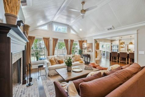 1106 Meadowcroft Lane Mount Pleasant SC 29464