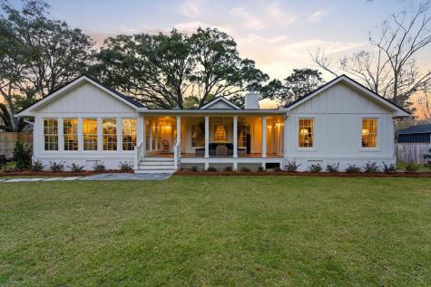 1106 Meadowcroft Lane Mount Pleasant SC 29464