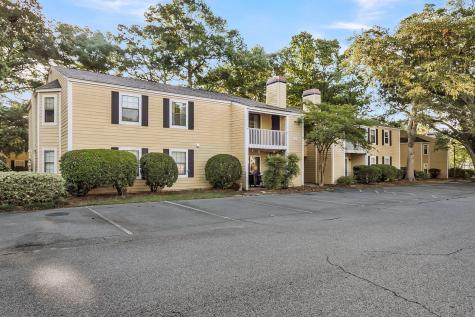 1054 Anna Knapp Boulevard Mount Pleasant SC 29464