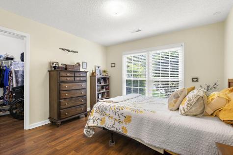 2422 Hansard Drive North Charleston SC 29406