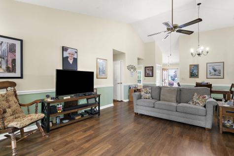 2422 Hansard Drive North Charleston SC 29406