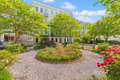 45 Dereef Court Charleston SC 29403