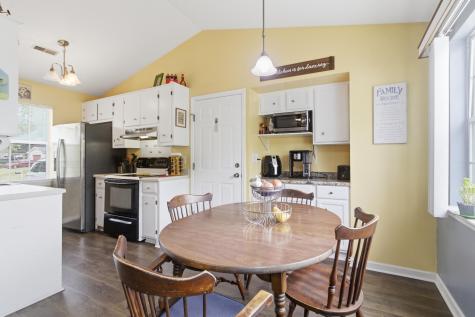 8551 Lake Marion Drive North Charleston SC 29406