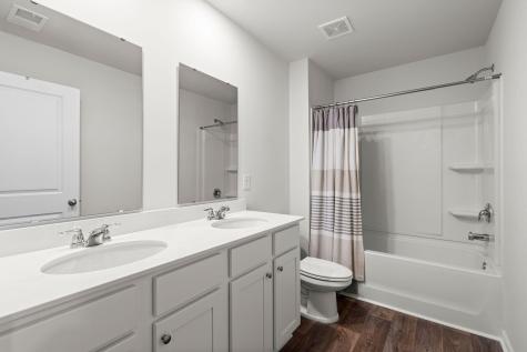 178 Cloverleaf Street Summerville SC 29483