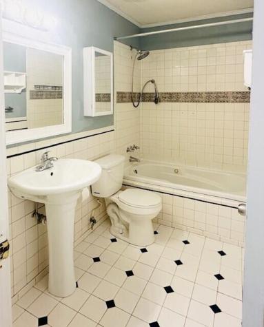7945 Parklane Court North Charleston SC 29418