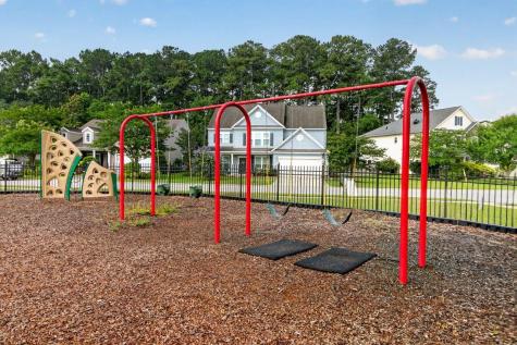 1930 Wild Indigo Way Hanahan SC 29410