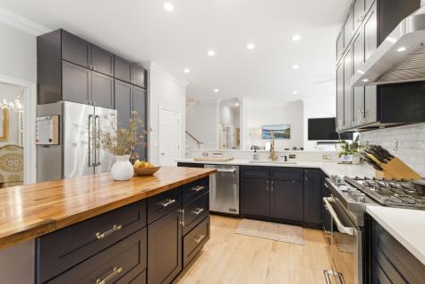2338 Maclaura Hall Avenue Charleston SC 29414
