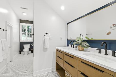 2338 Maclaura Hall Avenue Charleston SC 29414