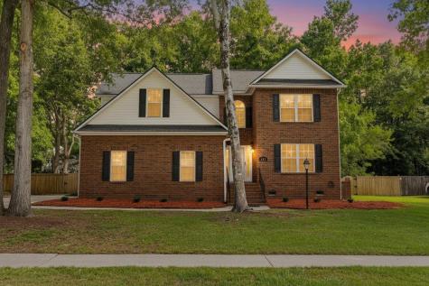 111 Haleswood Circle Goose Creek SC 29445
