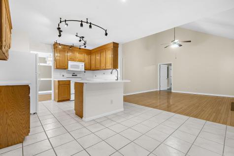 111 Haleswood Circle Goose Creek SC 29445