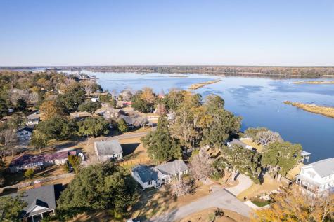 1822 Mallard Circle Moncks Corner SC 29461