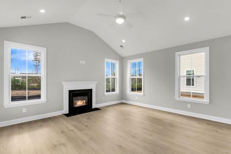 749 Maynard Lane Summerville SC 29486