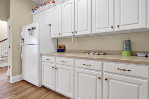 3332 Myrtle Street Edisto Island SC 29438
